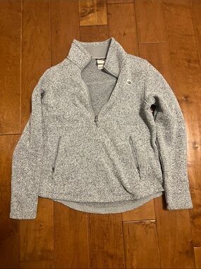 The North Face Heather Gray Quarter-Zip Turtleneck Pullover